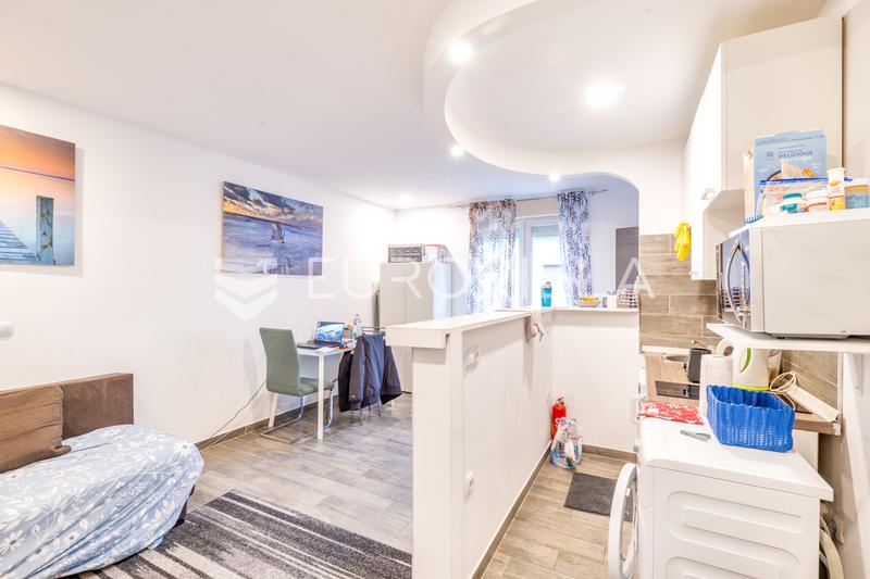 Zagreb, Kvatrić, beautiful one bedroom apartment 30 m²