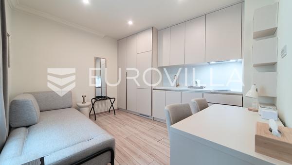 Osijek, Tvrđa - üç faal daire, 69 m²