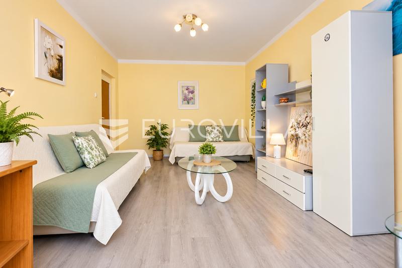 Rijeka, Rastocine, négyszobás lakás, 86 m², panorámás tengeri kilátással - 2
