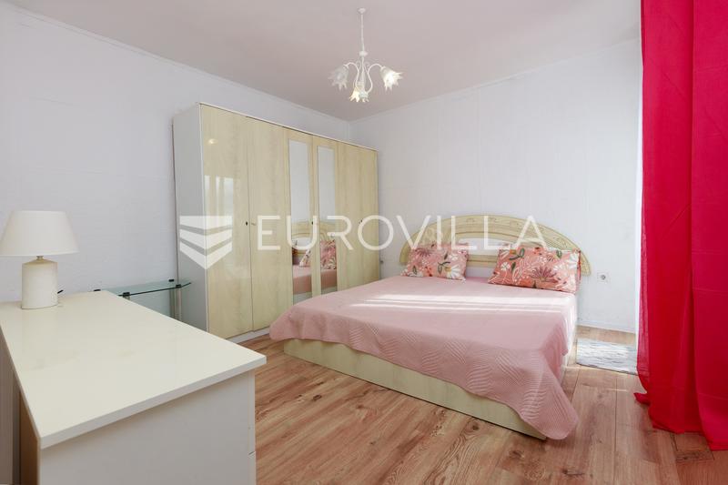 Rijeka, Rastocine, négyszobás lakás, 86 m², panorámás tengeri kilátással - 10