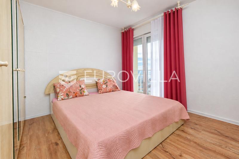 Rijeka, Rastocine, négyszobás lakás, 86 m², panorámás tengeri kilátással - 11