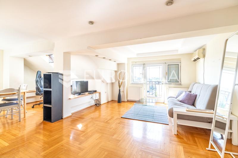 Zagreb, Pantovcak, toværelses loftslejlighed, 85 m², med parkeringsplads - 2
