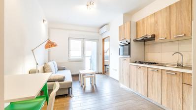 Zagreb, centar, Tkalčićeva ulica, prekrasan trosoban stan 38 m²