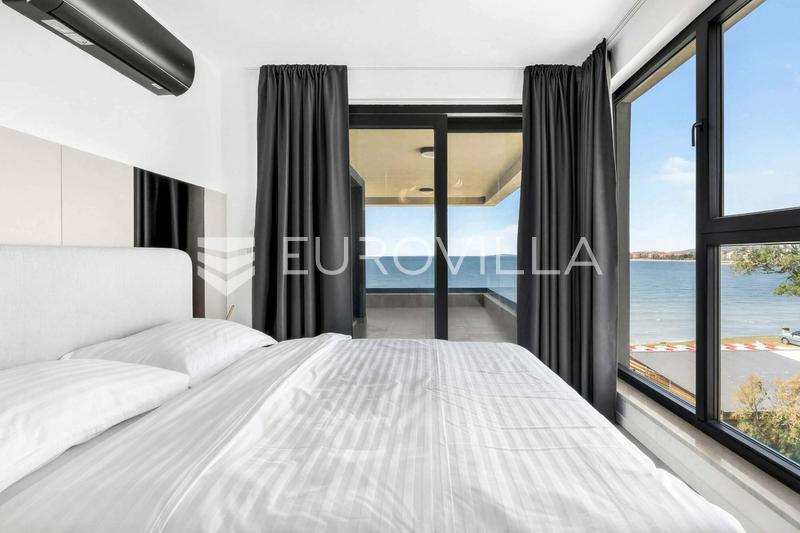 Ostrov Pag, Povljana - Luxusní penthouse, první řada u moře, vířivka a panoramatický výhled na moře - 5