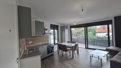 Istra, Poreč, dvosoban stan na 300m od mora