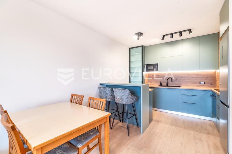 Zagreb, Sveta Klara, predivan trosoban stan površine 71 m² PRVI NAJAM