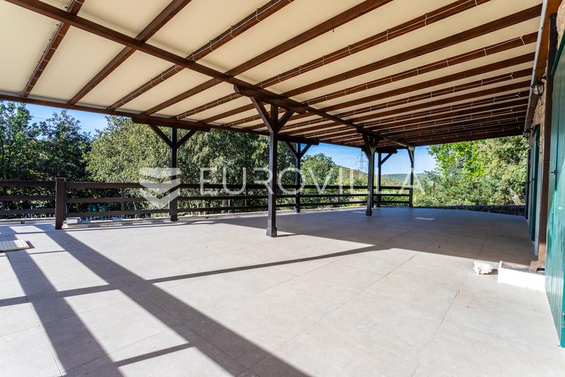 Trolokve, three-story house on a beautiful estate - 22