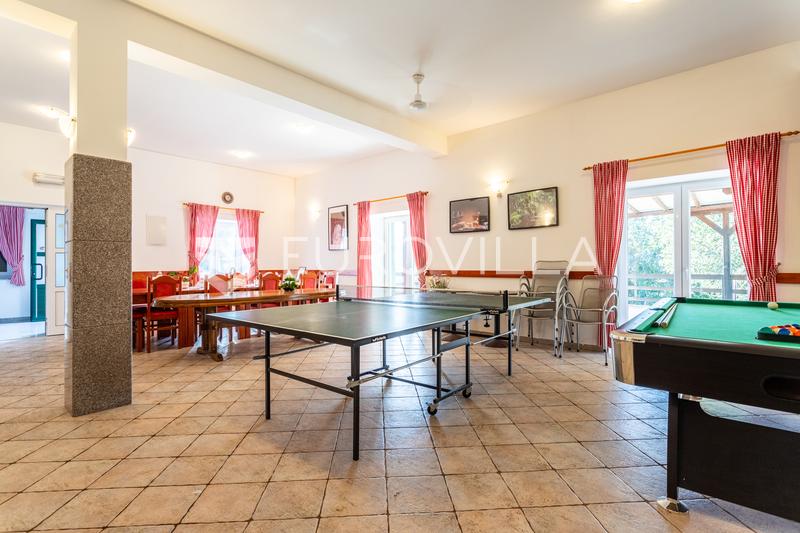 Trolokve, three-story house on a beautiful estate - 3