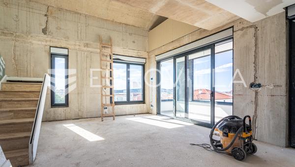 Trogir - ritka lehetőség a piacon - három hálószobás duplex lakás egy újonnan épült ingatlanban