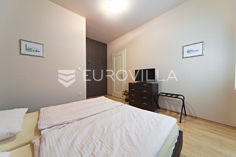 Osijek, Stadtzentrum, zu vermieten, eine komplett möblierte und gut gepflegte Vierzimmerwohnung - 21