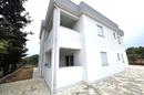 Rab, Barbat, Edificio nuevo, Apartamento de dos dormitorios con salón, aparcamiento, 65 m² - 1