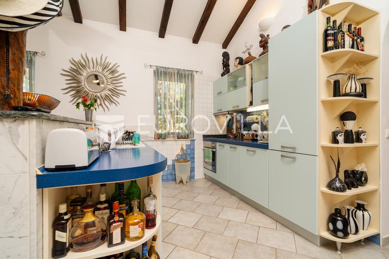 Biograd na Moru, einzigartiges Haus mit Pool und Glaspavillon - 58