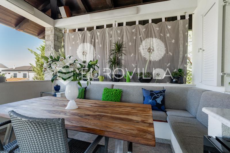 Biograd na Moru, einzigartiges Haus mit Pool und Glaspavillon - 43