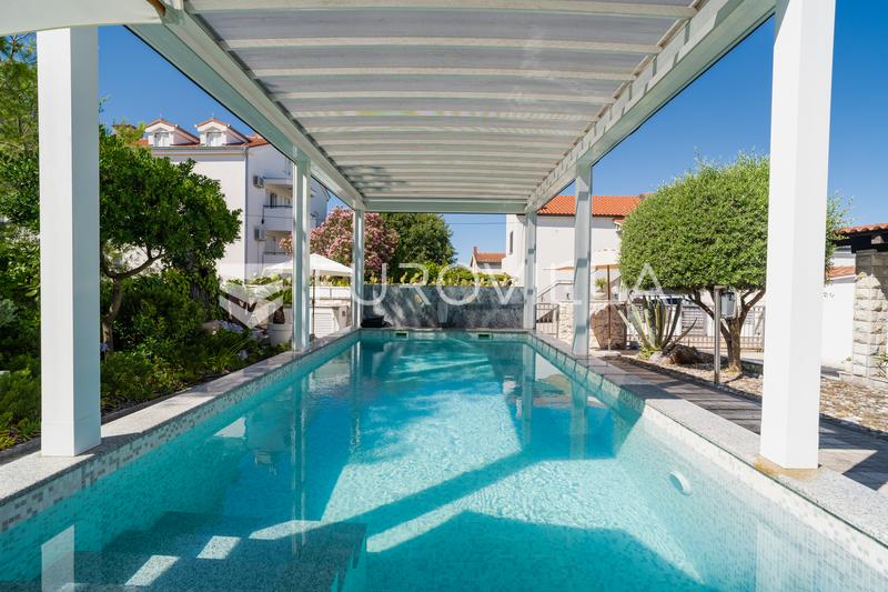 Biograd na Moru, einzigartiges Haus mit Pool und Glaspavillon - 7