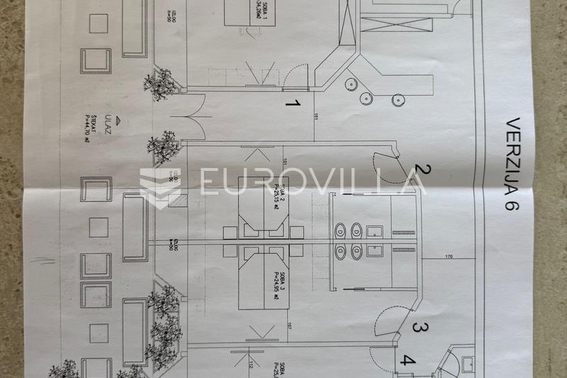 Split, Gripe, commercial space 175 m², ideal for catering or continuation of tourist rental - 12