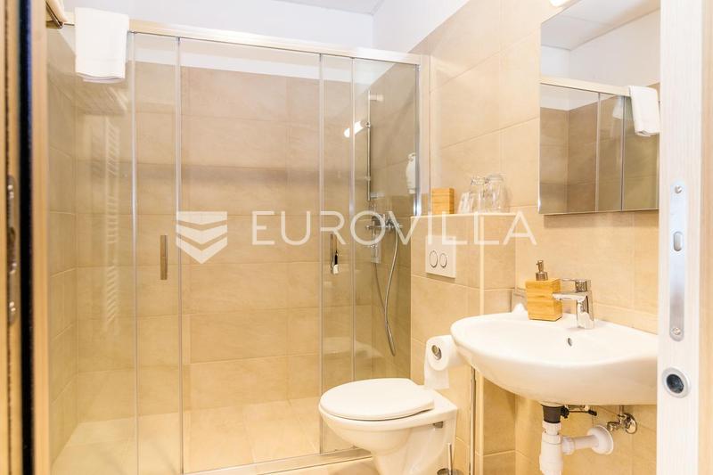 Split, Gripe, commercial space 175 m², ideal for catering or continuation of tourist rental - 6