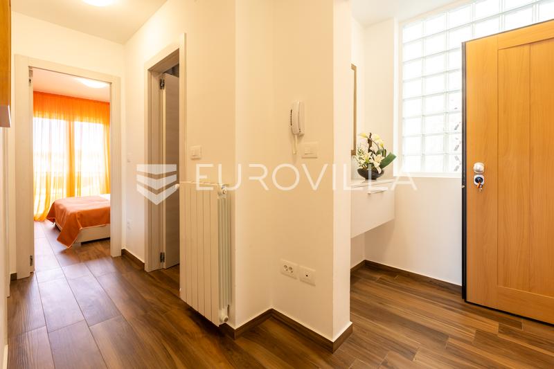 Istrien, Pomer, Zweizimmerwohnung neben dem Yachthafen mit Loggia und privatem Parkplatz. - 6