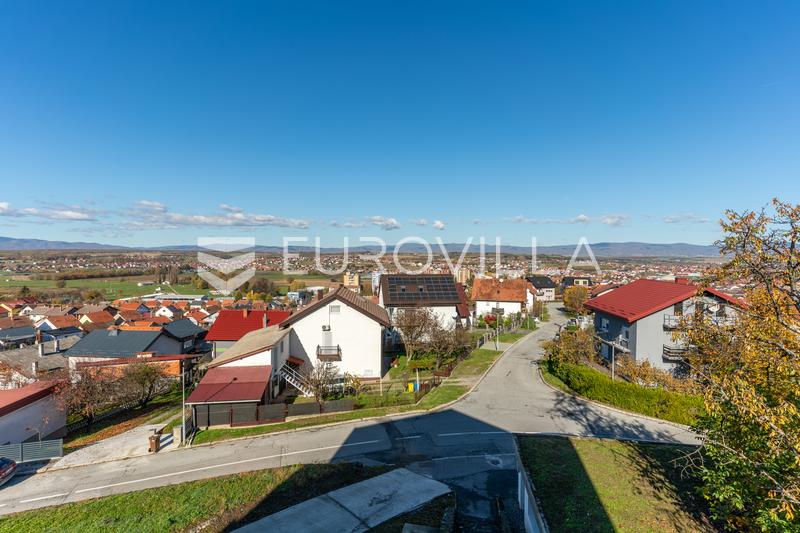 Požega, kuća s 4 stana i dodatnim zemljištem - 30
