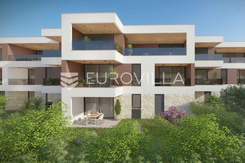 Pula, Trosoban penthouse 111 m² s garažom u stambenom kompleksu 2026, drugi kat - 8