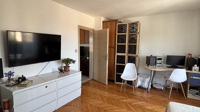 Pula, Sijana, iki yatak odalı ve teraslı fonksiyonel daire