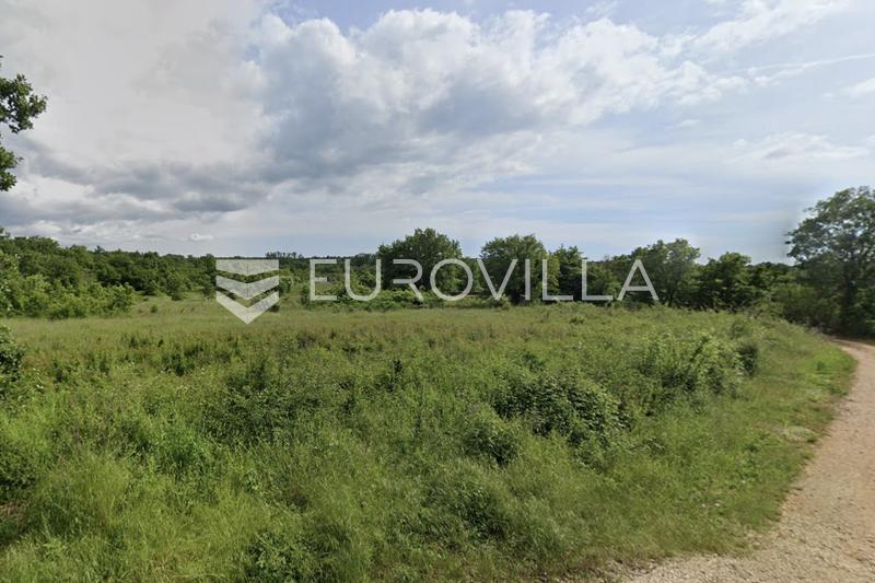 Istra, Baderna, prostrano građevinsko zemljište 1315 m² u mirnom okruženju - 1