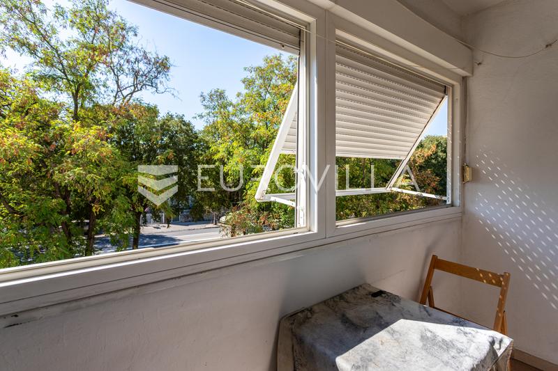 Apartamento de um quarto, Gripe - 9