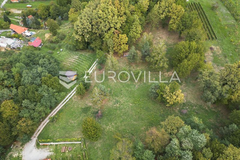 Strmec Stubicki, Natuurpark Medvednica, perceel van 8240 m² met een conceptontwerp voor 4 vakantiewoningen - 25