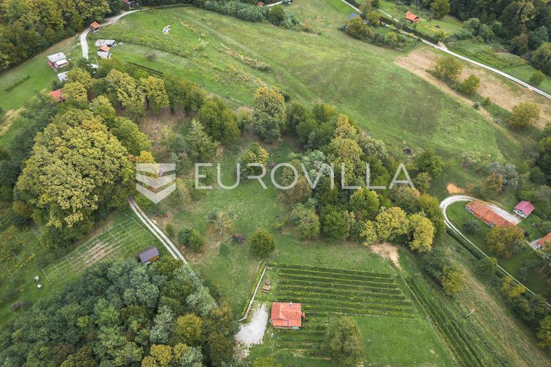 Strmec Stubicki, Natuurpark Medvednica, perceel van 8240 m² met een conceptontwerp voor 4 vakantiewoningen - 23