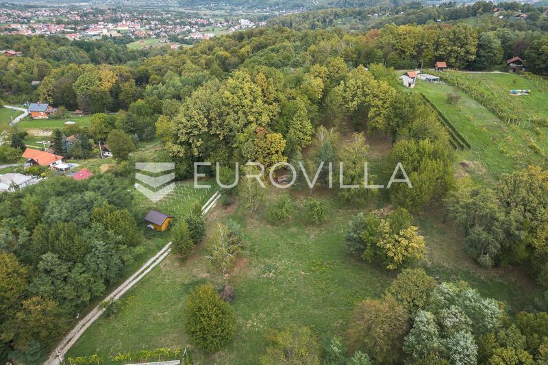 Strmec Stubicki, Natuurpark Medvednica, perceel van 8240 m² met een conceptontwerp voor 4 vakantiewoningen - 26