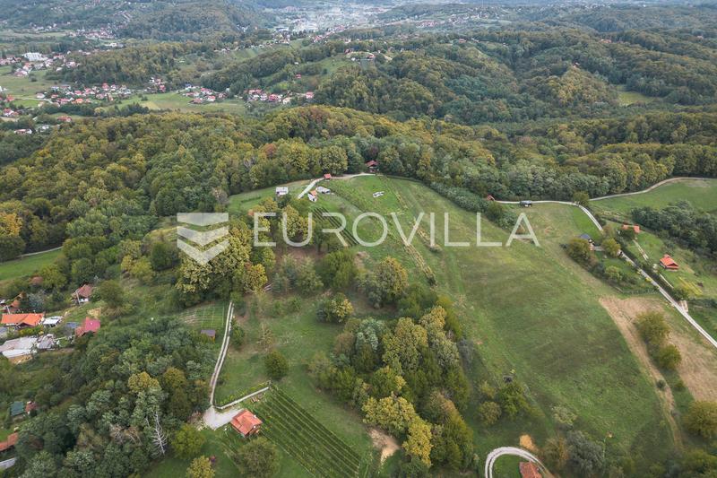Strmec Stubicki, Natuurpark Medvednica, perceel van 8240 m² met een conceptontwerp voor 4 vakantiewoningen - 21