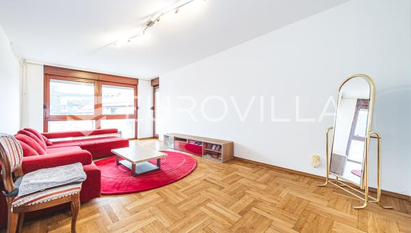 Zagreb, Jarun, four-room apartment 105 m² parking, excellent location