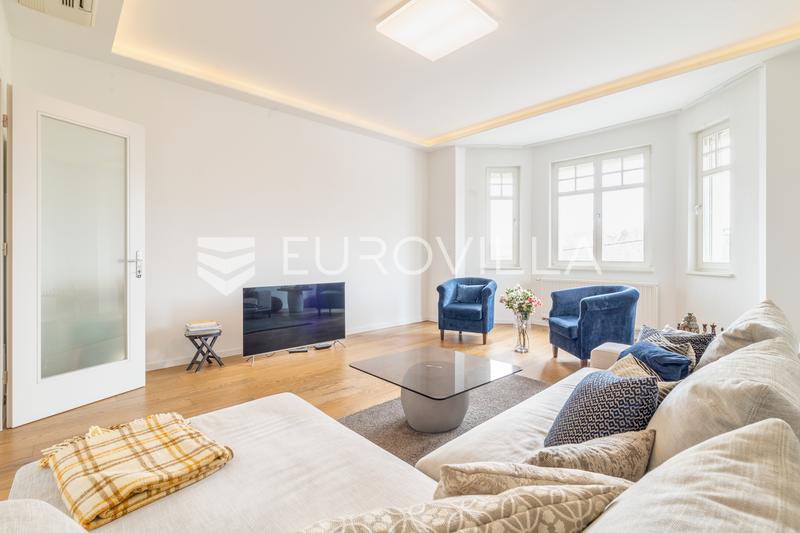 Zagreb, Šalata, a luxurious two-room apartment