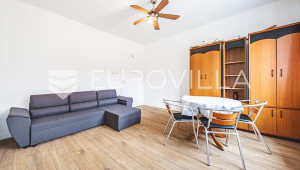 Zagreb, Bosiljevska, funktionel etværelses lejlighed 37,5 m²