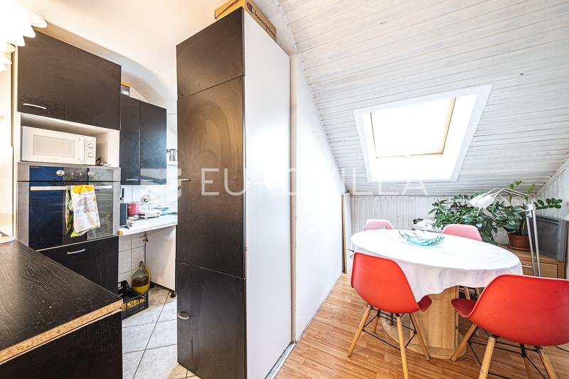 Zagreb, Gajnice, neljän makuuhuoneen asunto, jonka nettoala on 70 m² - 12