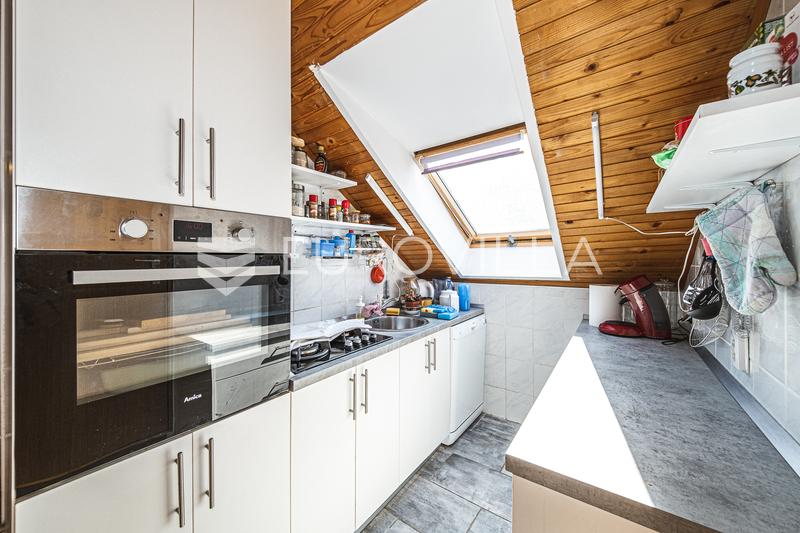 Zagreb, Gajnice, neljän makuuhuoneen asunto, jonka nettoala on 70 m² - 16