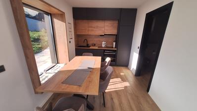 Jastrebarsko, Sveta Jana, 135 m²-es ház, új építésű, kültéri medence, szauna