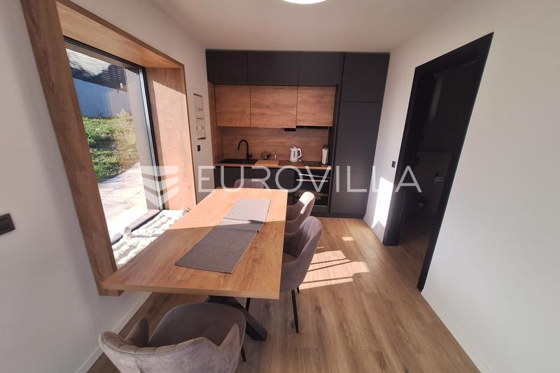 Jastrebarsko, Sveta Jana, casa de 135 m², nueva construcción, piscina exterior, sauna - 1