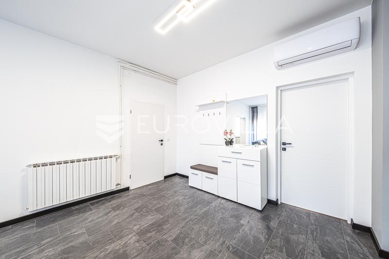 Zagreb, Dedići, beautiful apartment 100 m², completely renovated, garage and panoramic view - 14