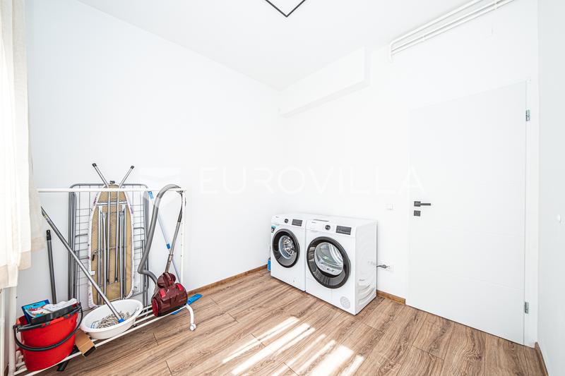 Zagreb, Dedići, beautiful apartment 100 m², completely renovated, garage and panoramic view - 13