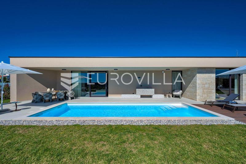 Istria, Labinci, luksusvilla, 224 m² - 1