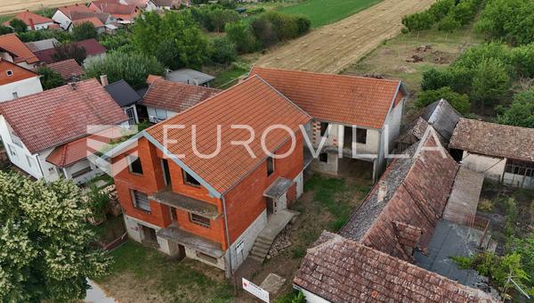 Vukovar, Borovo Naselje, stambeno, poslovna nekretnina 600 m²