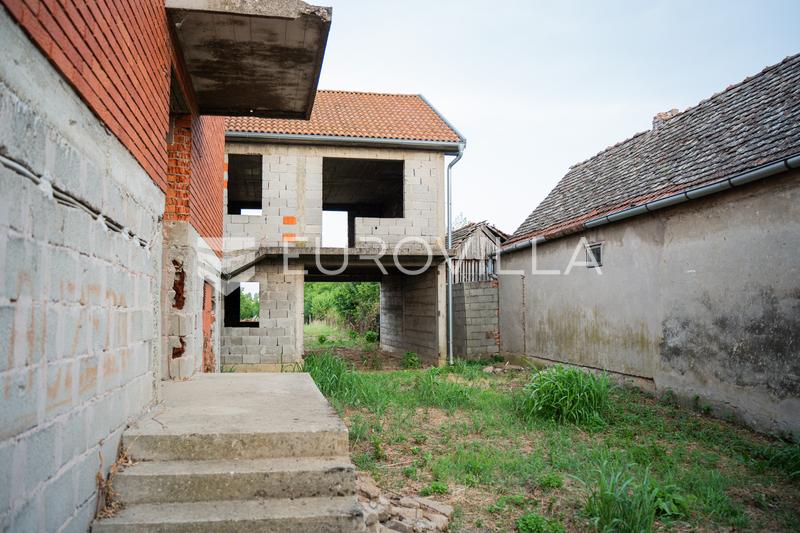 Vukovar, Borovo - Bolig- og erhvervsejendom, 600 m² - 7
