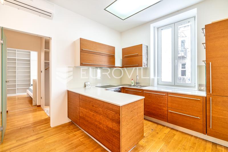 Zagrzeb, Martićeva, mieszkanie dwupokojowe, 90 m² - 4
