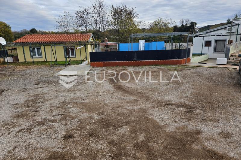 Istria, Rovinj, casa de una sola planta de 70 m² con piscina en una parcela de aproximadamente 550 m² - 2