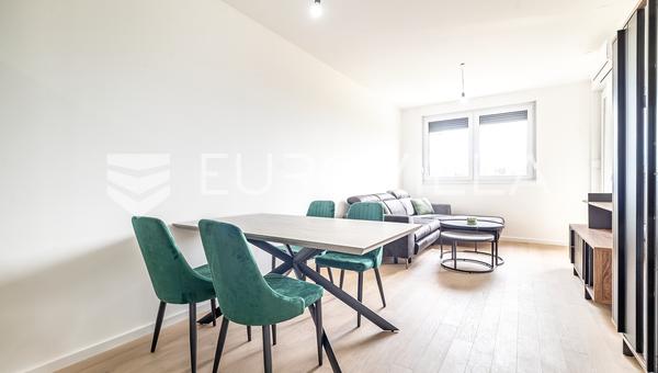 Zagreb, BLATO, prekrasan dvosoban stan u novogradnji, loggia i garažno mjesto, PRVO USELJENJE