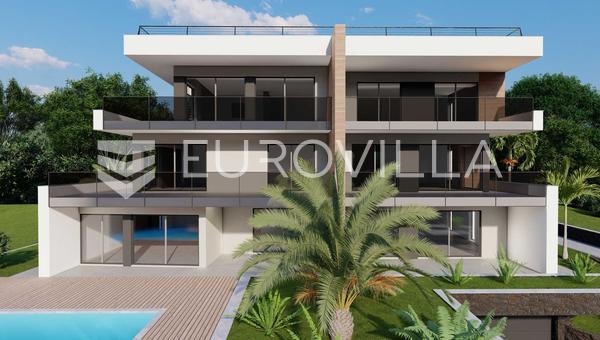 Rijeka, Kantrida, apartamento de cuatro dormitorios, superficie útil neta de 128 m² con piscina y vistas al mar