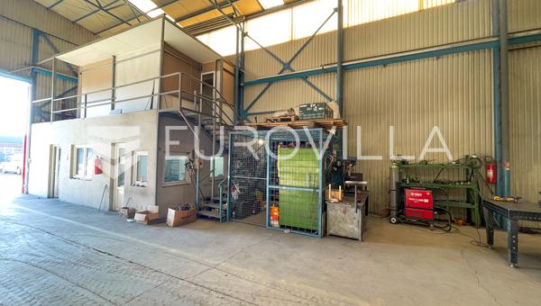 Donji Miholjac, Zona Industrial - Nave industrial en alquiler, superficie total 1.255 m²
