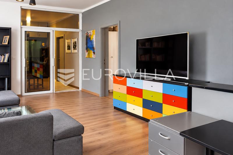 Viskovo, Sarsoni, fireværelses lejlighed, 107 m², første sal, altan - 4