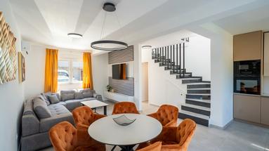 Privlaka - Villa mitoyenne design premium avec piscine privée chauffée et intérieur de luxe