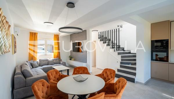 Privlaka - Premium designer rækkehusvilla med privat opvarmet swimmingpool og luksuriøst interiør